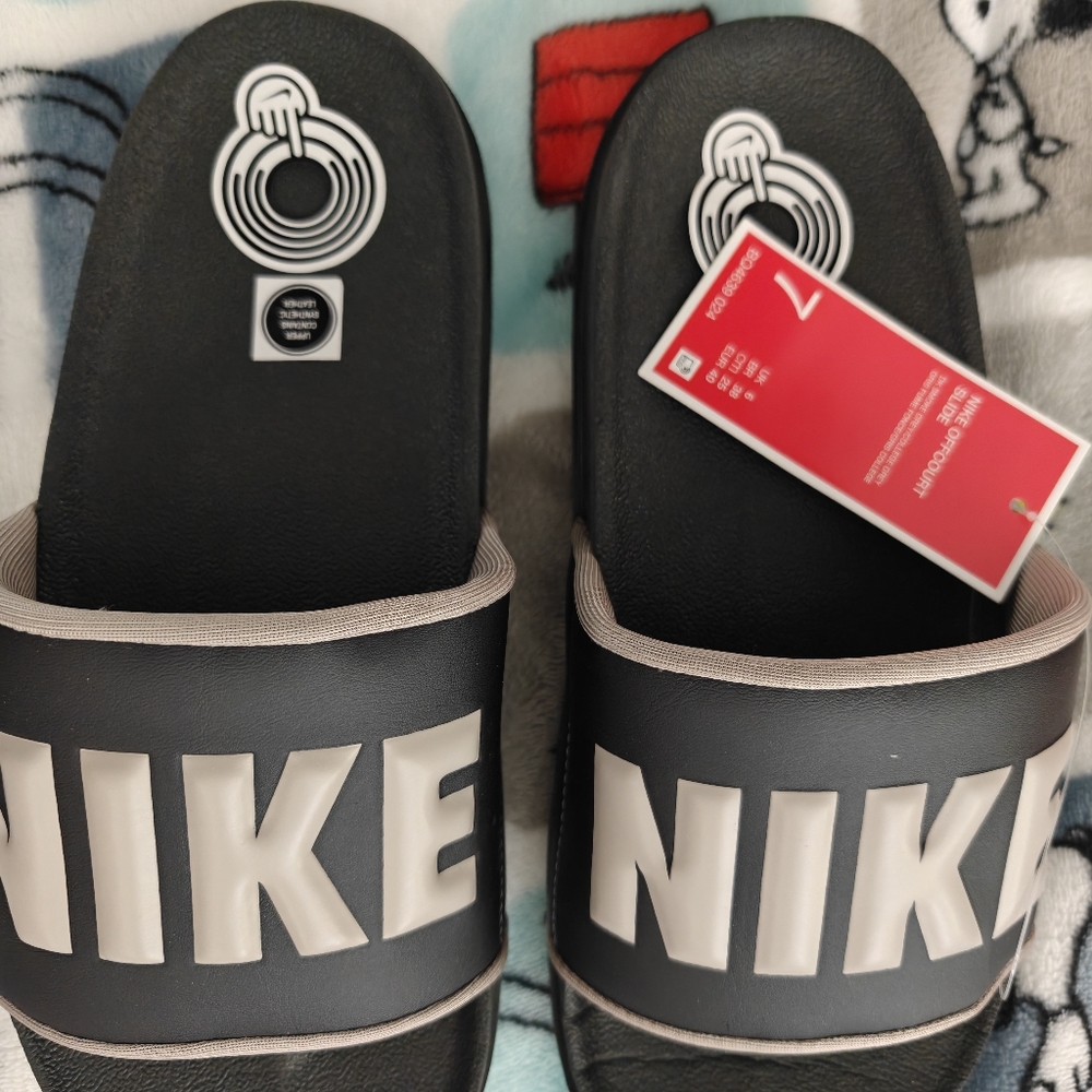 Nike Off Court Slide Men's Size 7 NIB